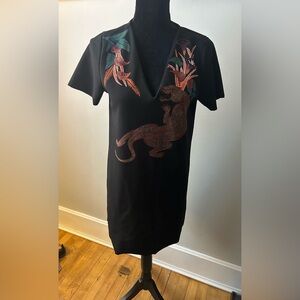 Zara T-shirt mini with cougar print